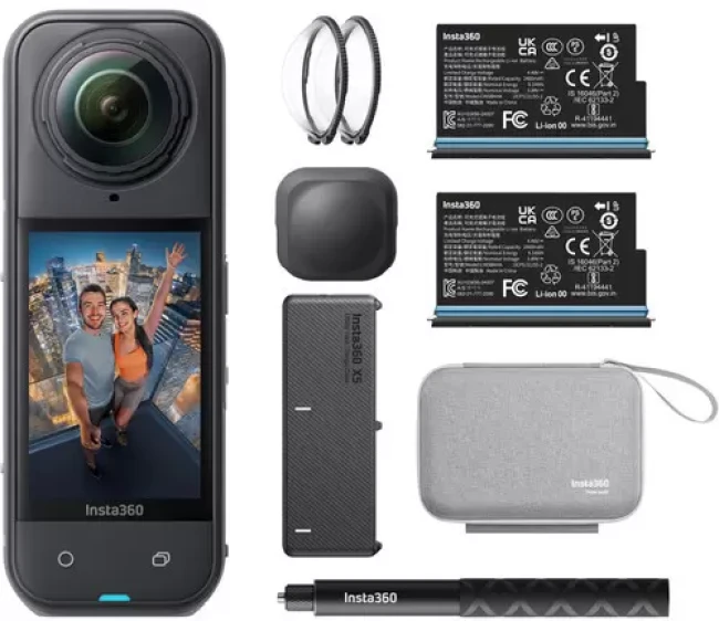Экшен-камера Insta360 X5 Essentials Bundle - фото