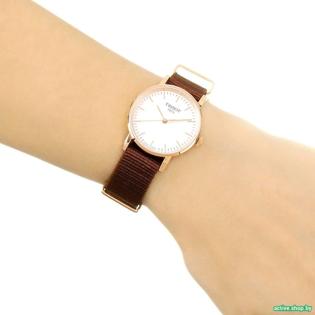 Наручные часы Tissot Everytime Small T109.210.37.031.00 - фото2