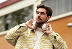 Наушники Sennheiser Momentum 4 Wireless (белый) - фото3