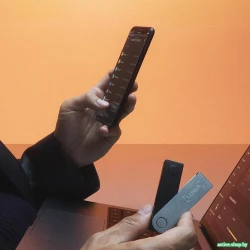 Аппаратный криптокошелек Ledger Nano X (розовый) - фото7